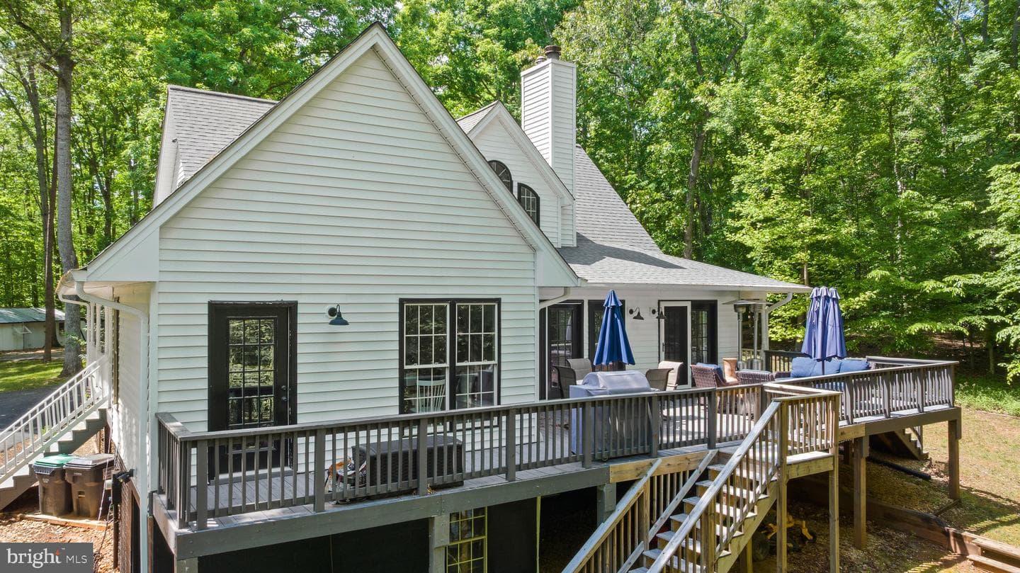81 Lady Jane Lane photo 45