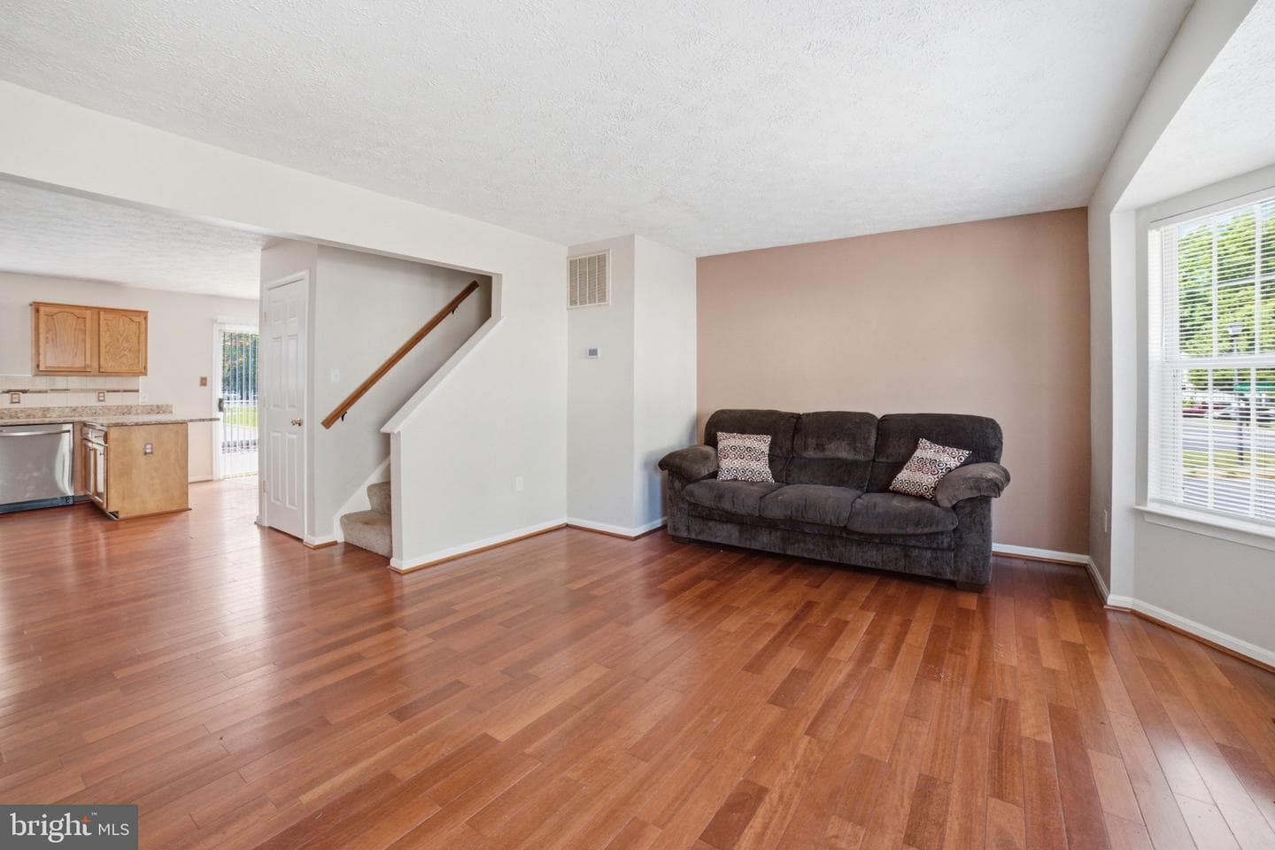 1111 Kings Crest Drive photo 7