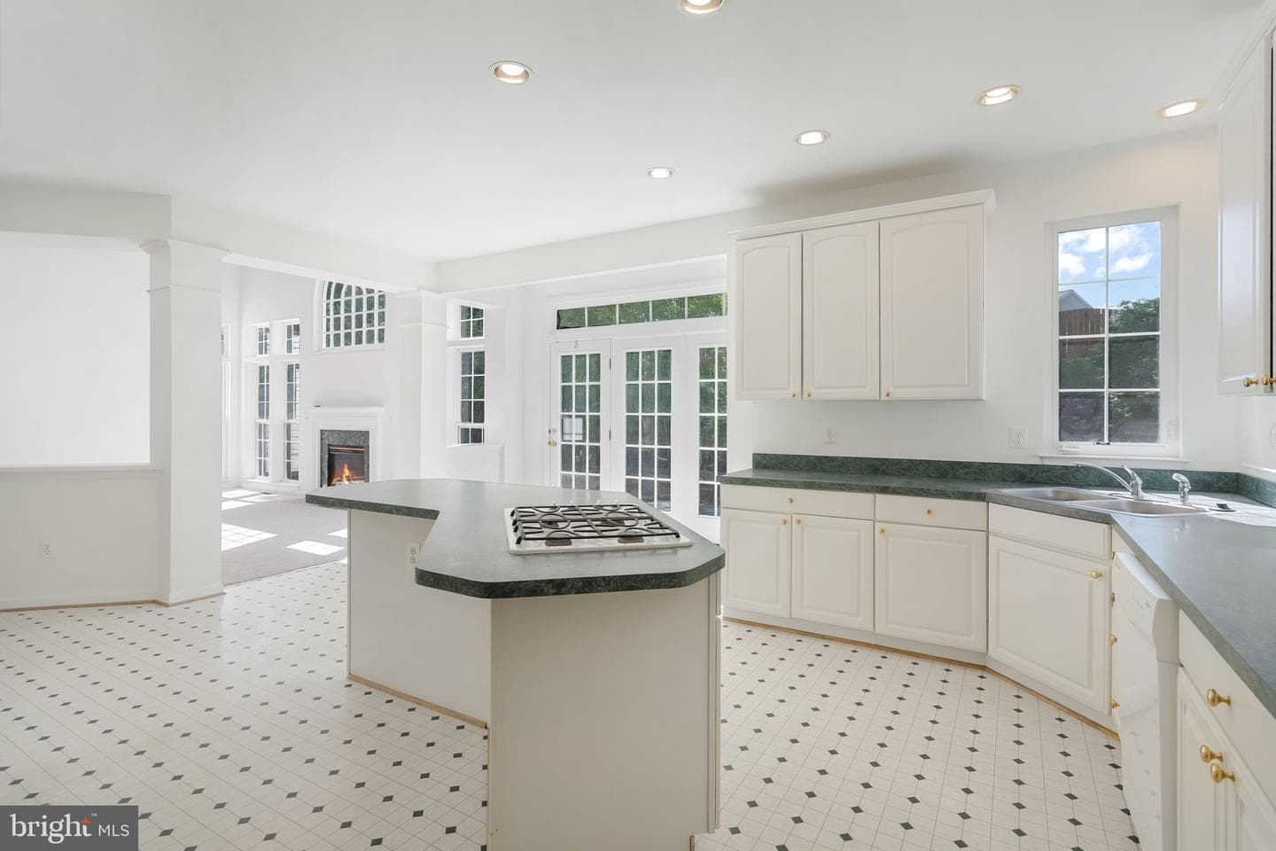 47 Montgomery Drive photo 19