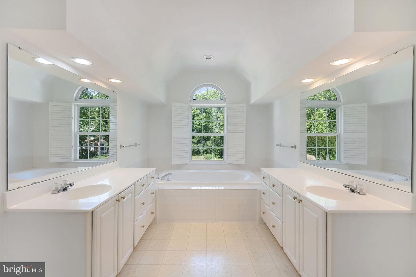 47 Montgomery Drive photo 29
