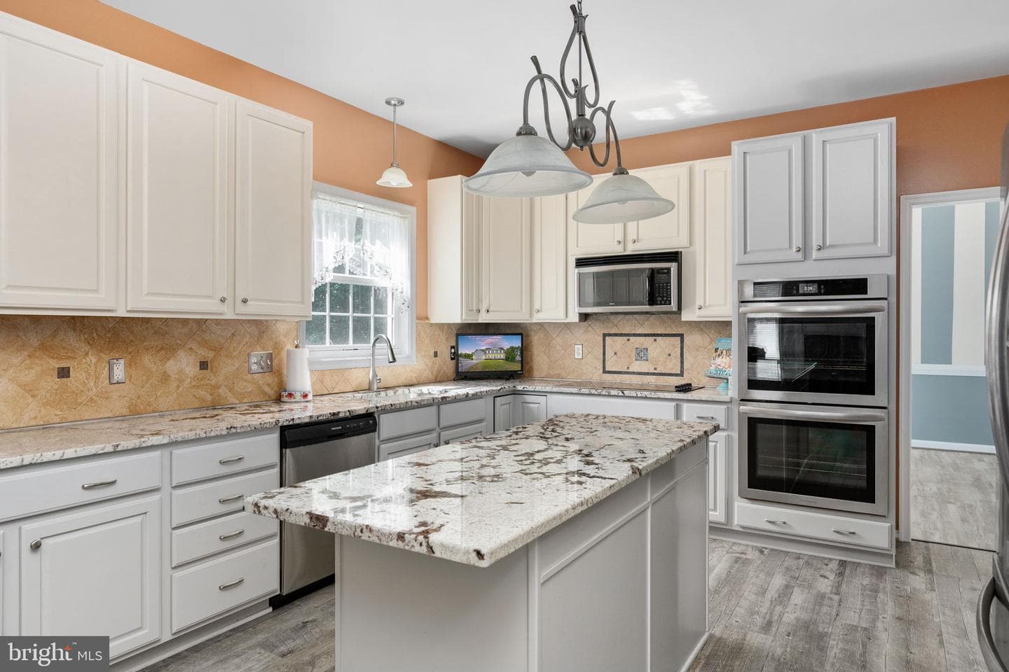 142 Greenway Street photo 32
