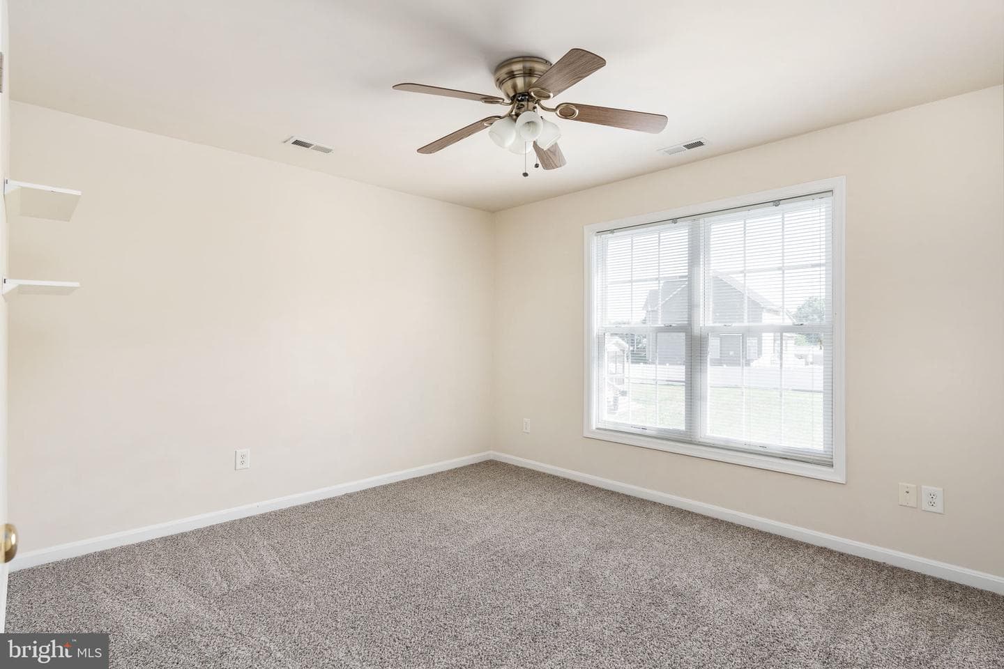 142 Greenway Street photo 48