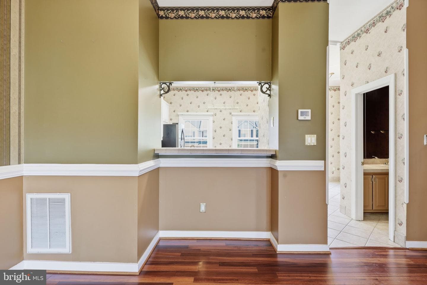 104 Waters Landing photo 11