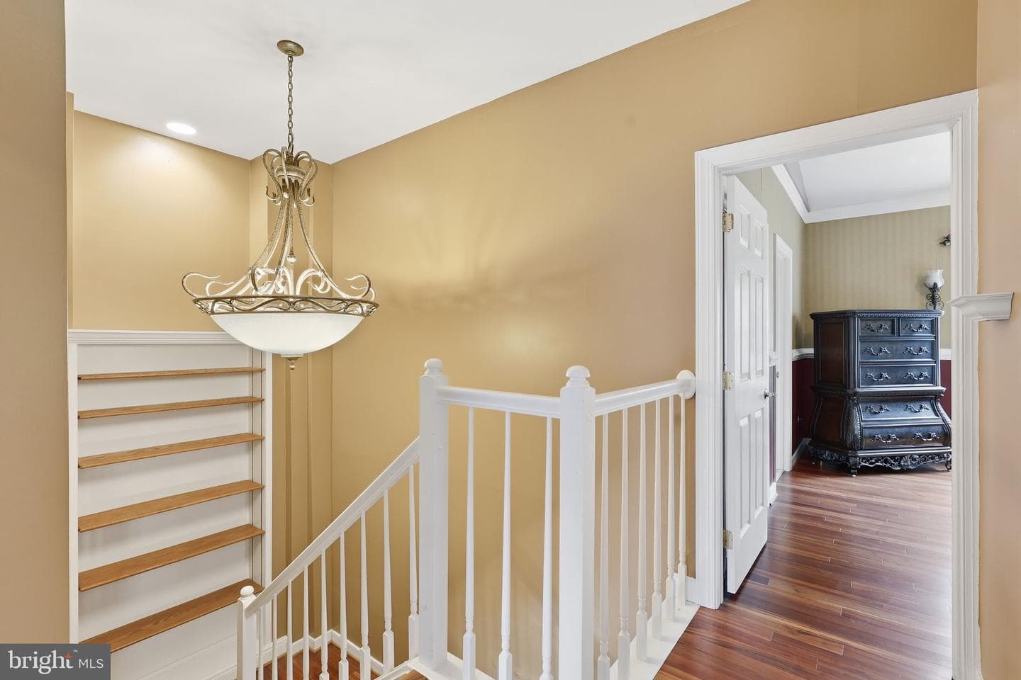 104 Waters Landing photo 17