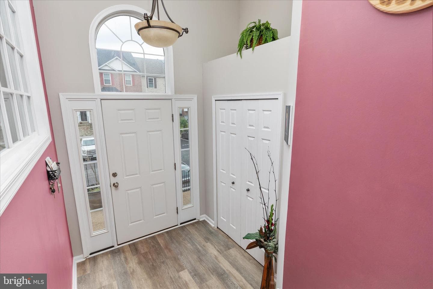 406 Ben Neuis Place photo 2
