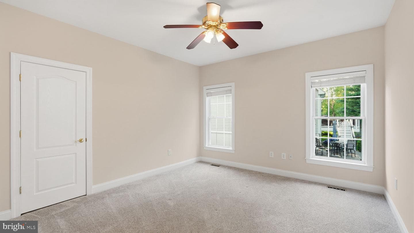 14 Hempstead Lane photo 23