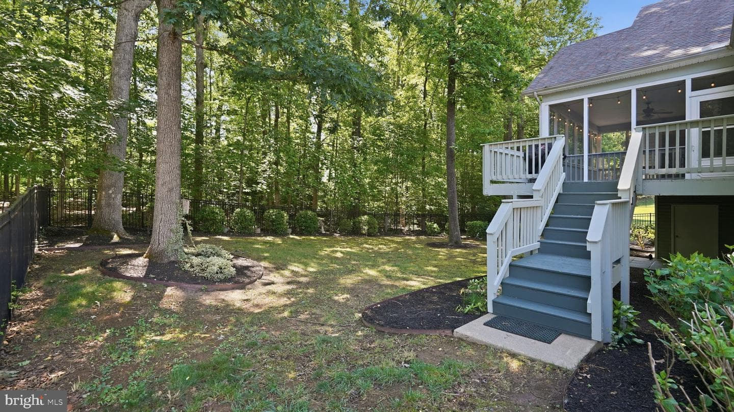 14 Hempstead Lane photo 33