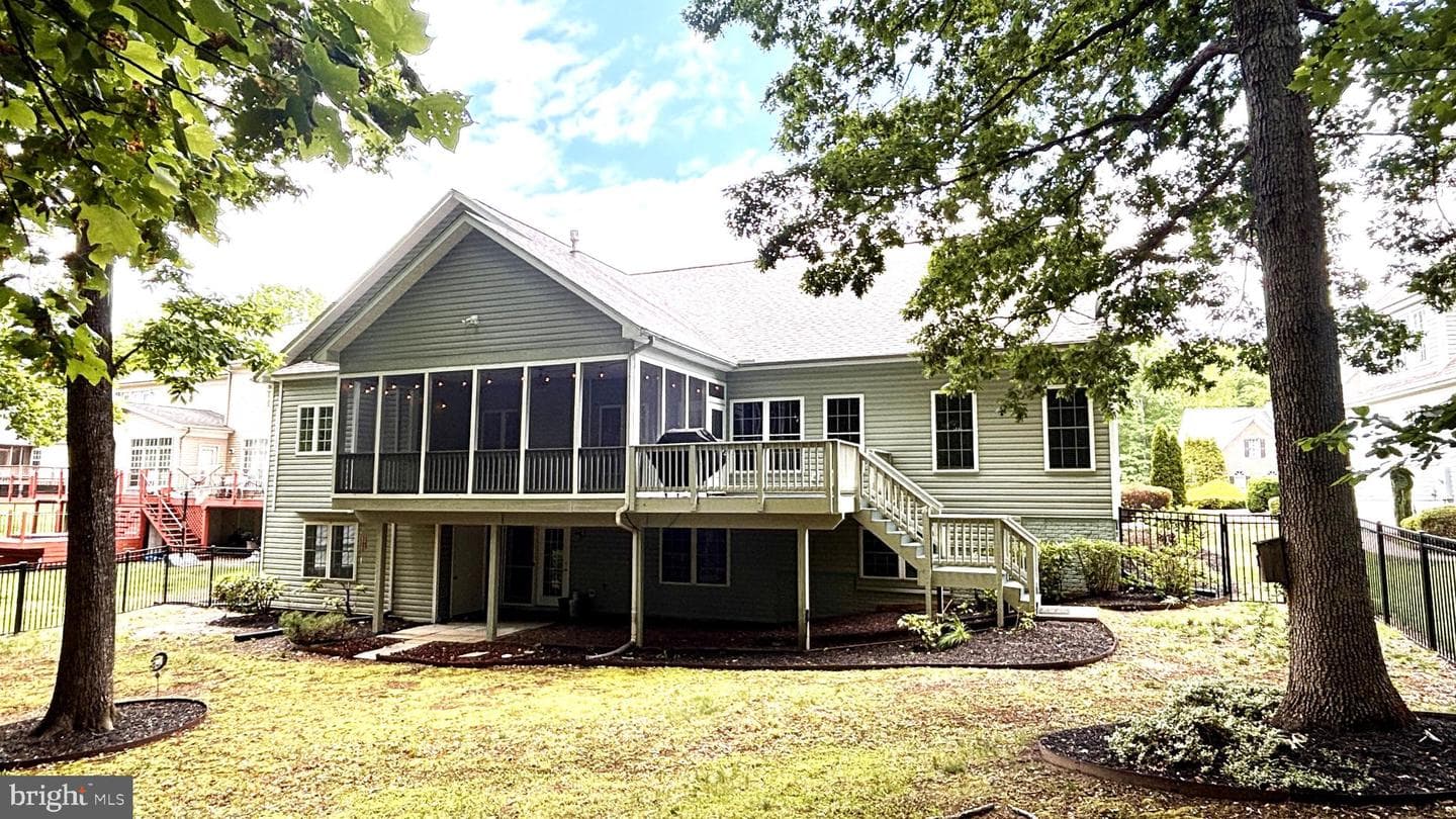 14 Hempstead Lane photo 35