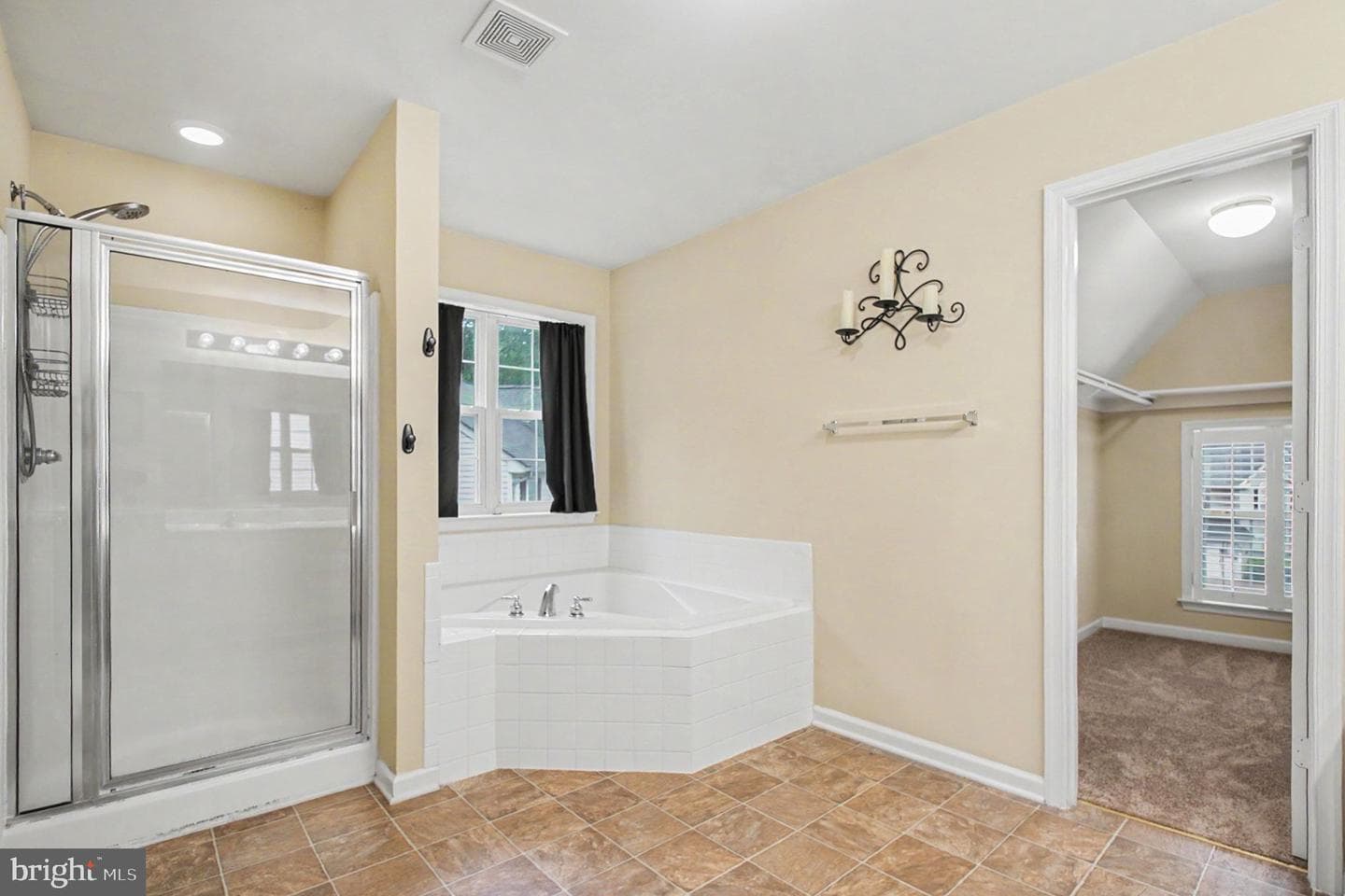 89 Tavern Road photo 24