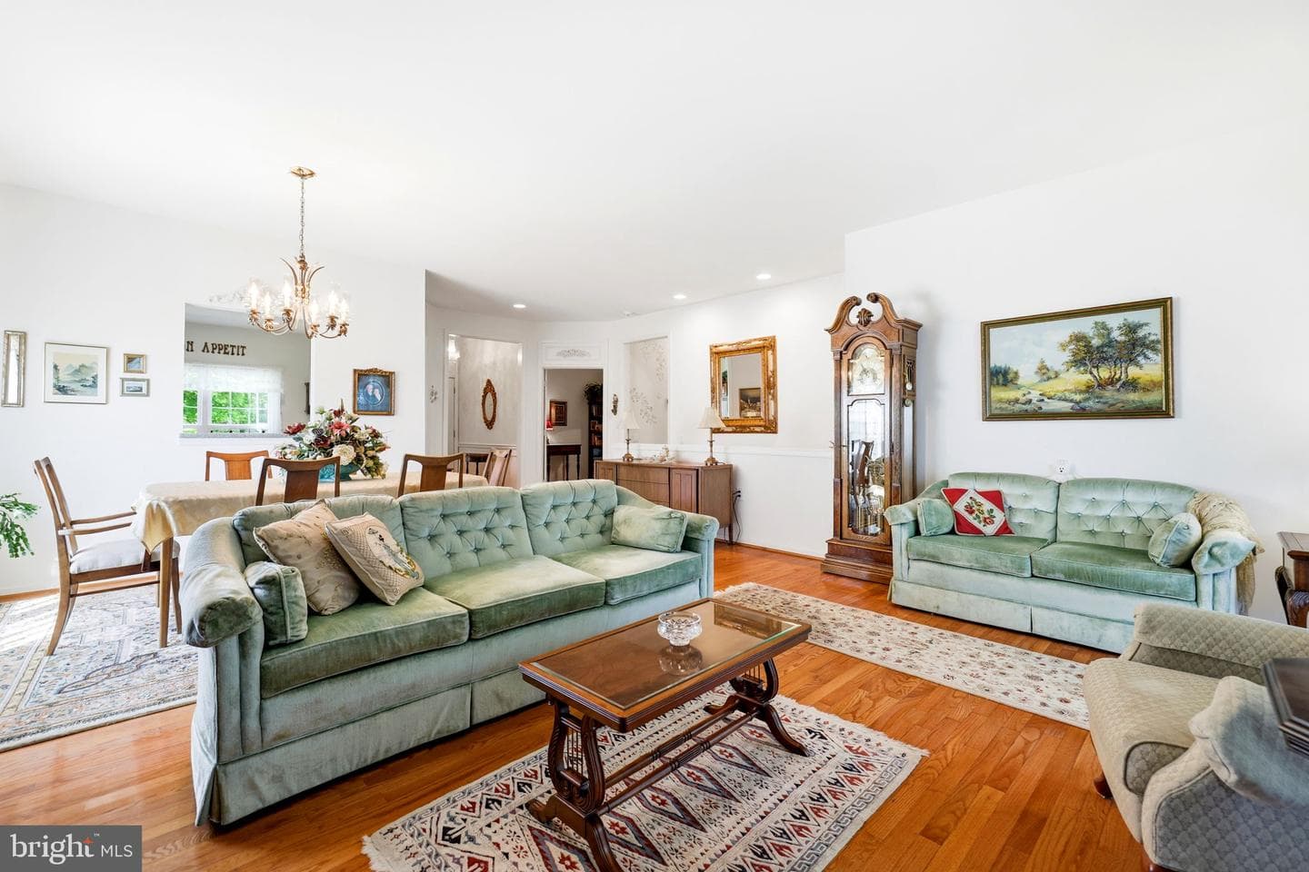 9 Linden Court photo 11