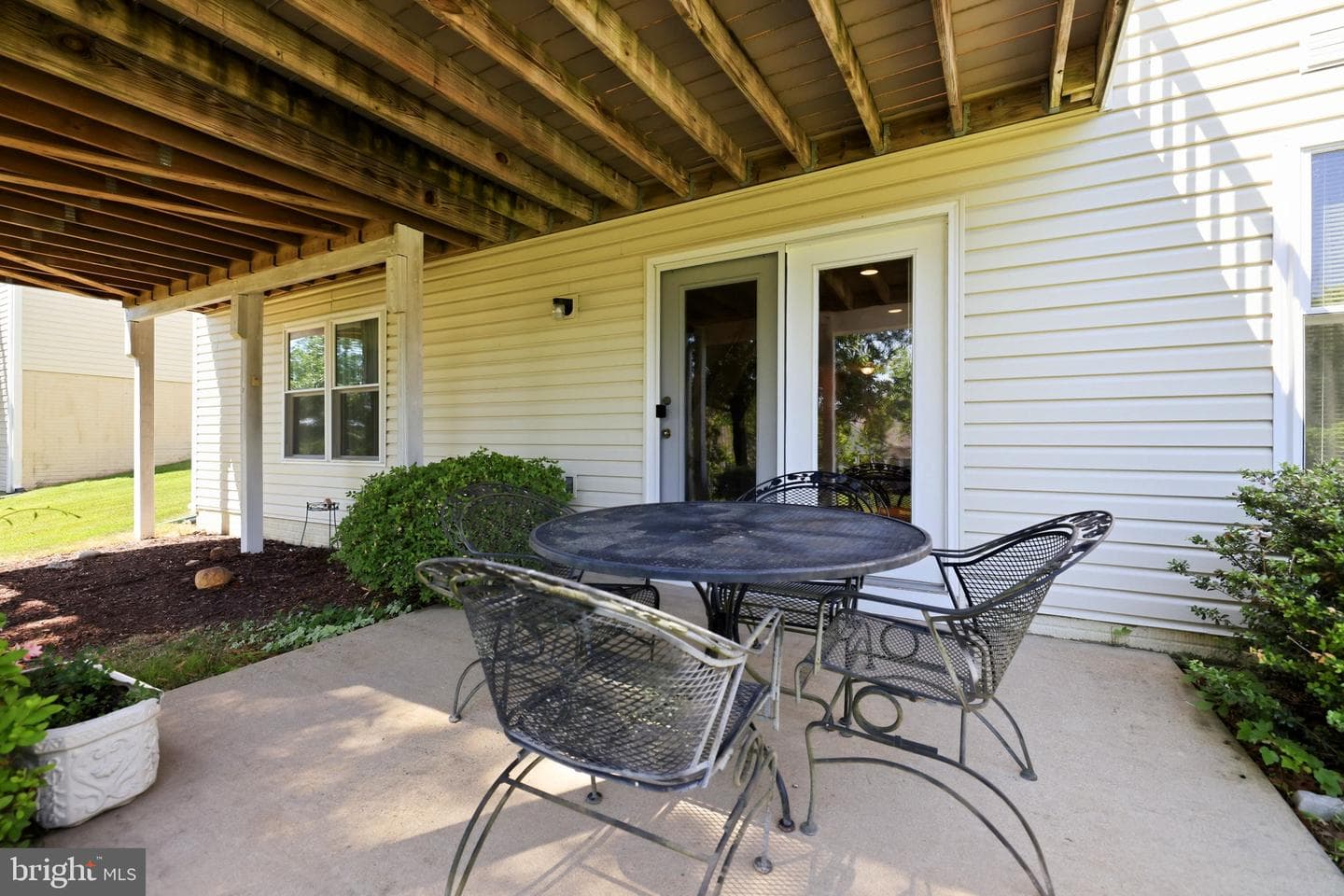 9 Linden Court photo 45