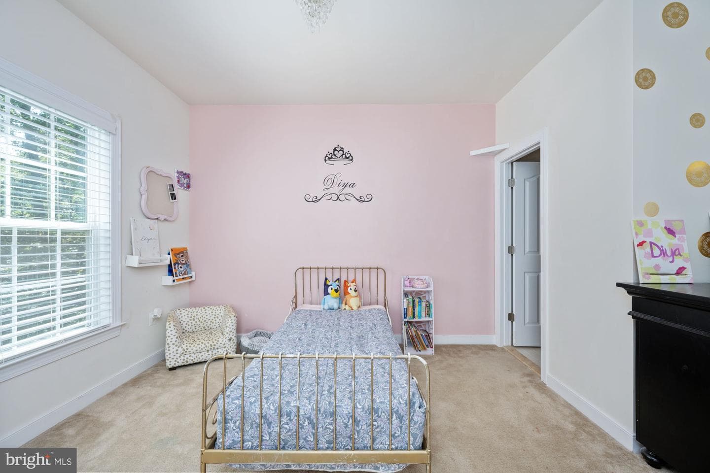 425 Wakerobin Drive photo 64