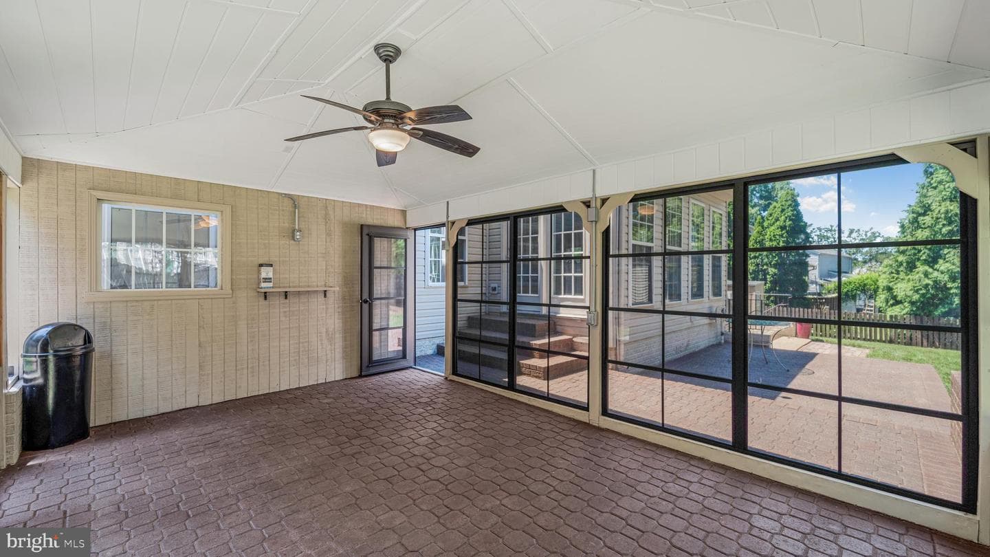 153 Basalt Drive photo 36