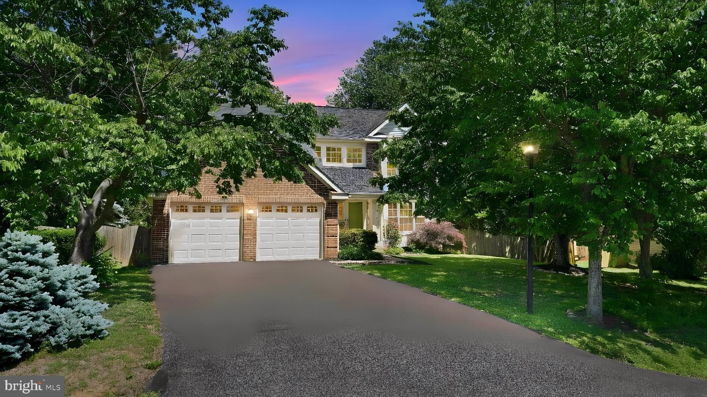 12 Wendover Court photo 36