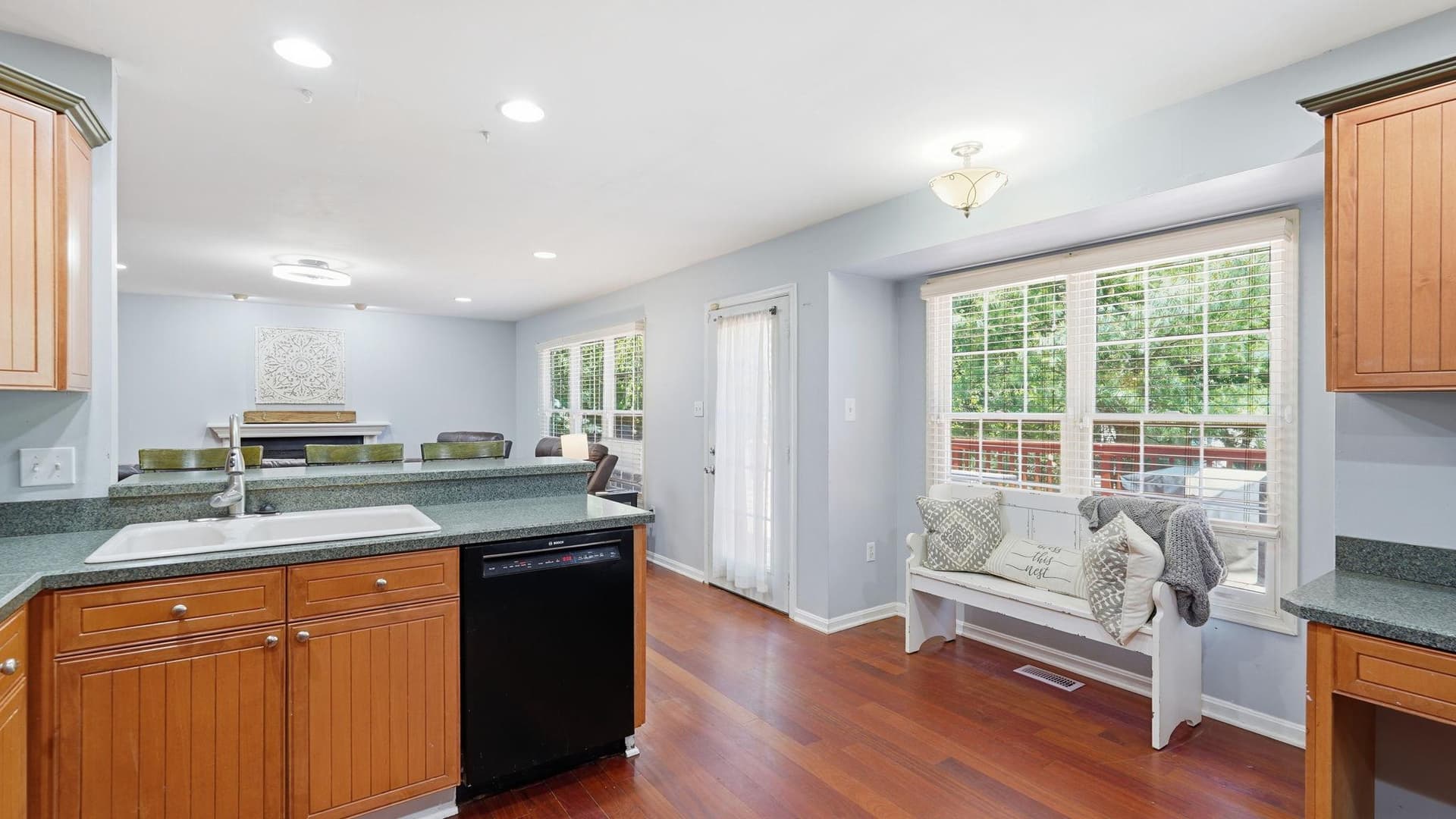 12 Wendover Court photo 6