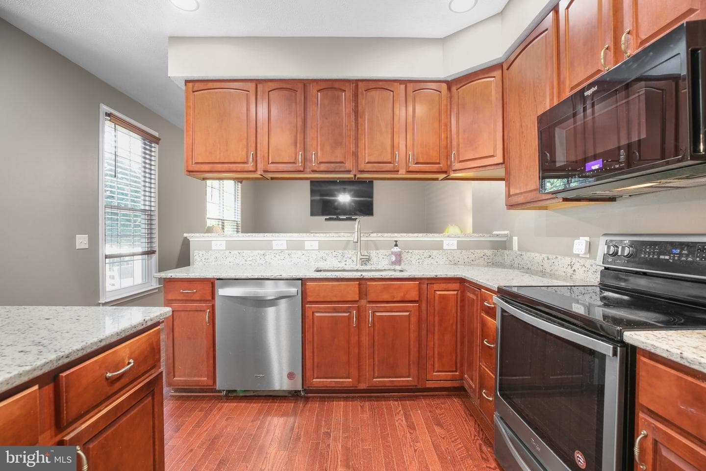 4 Oleander Drive photo 12