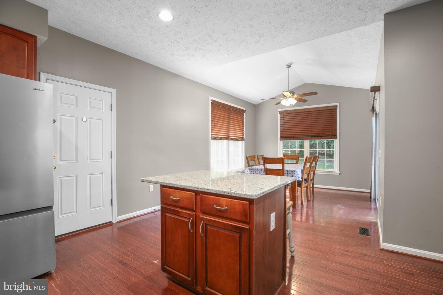 4 Oleander Drive photo 17