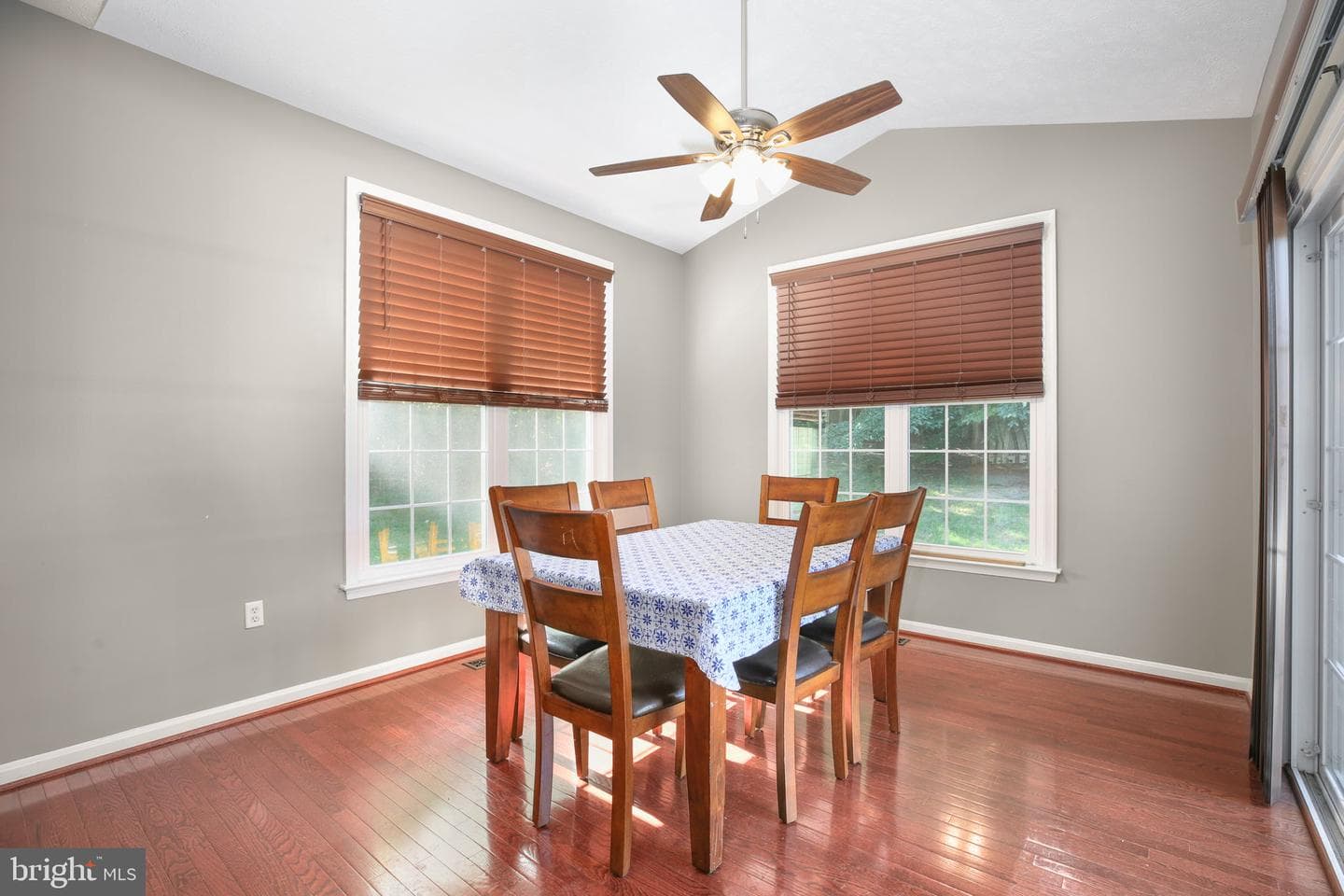 4 Oleander Drive photo 18