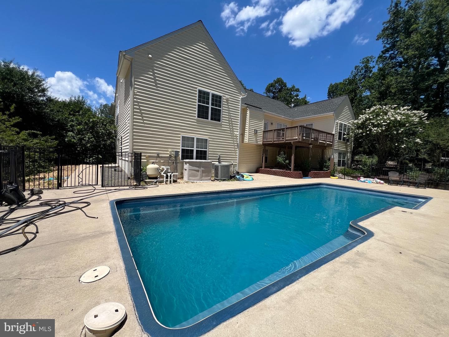 320 Gentle Breeze Circle photo 11