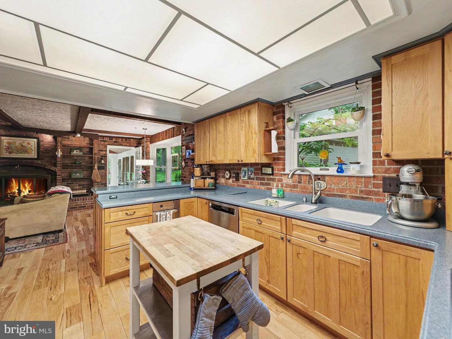 213 Mast Cove photo 8