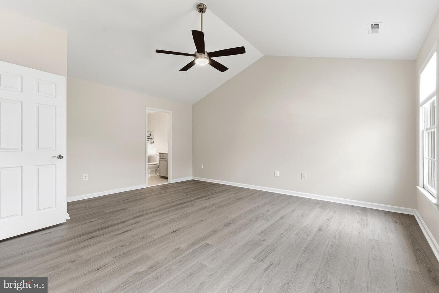68 Brush Everard Court photo 37