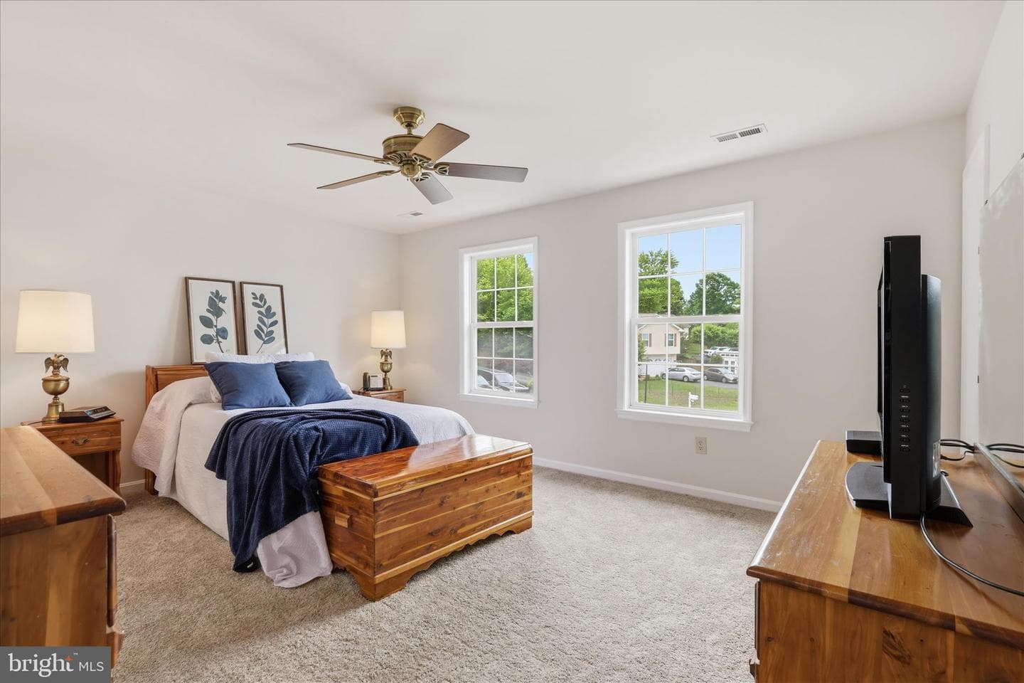 37 Ontell Court photo 4
