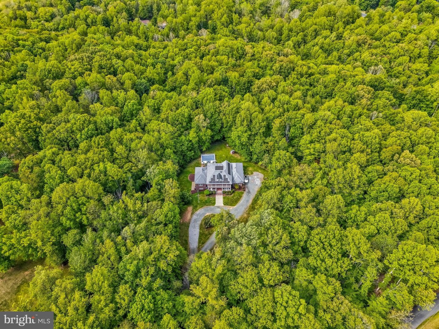 152 Old Cropps Mill Road photo 2