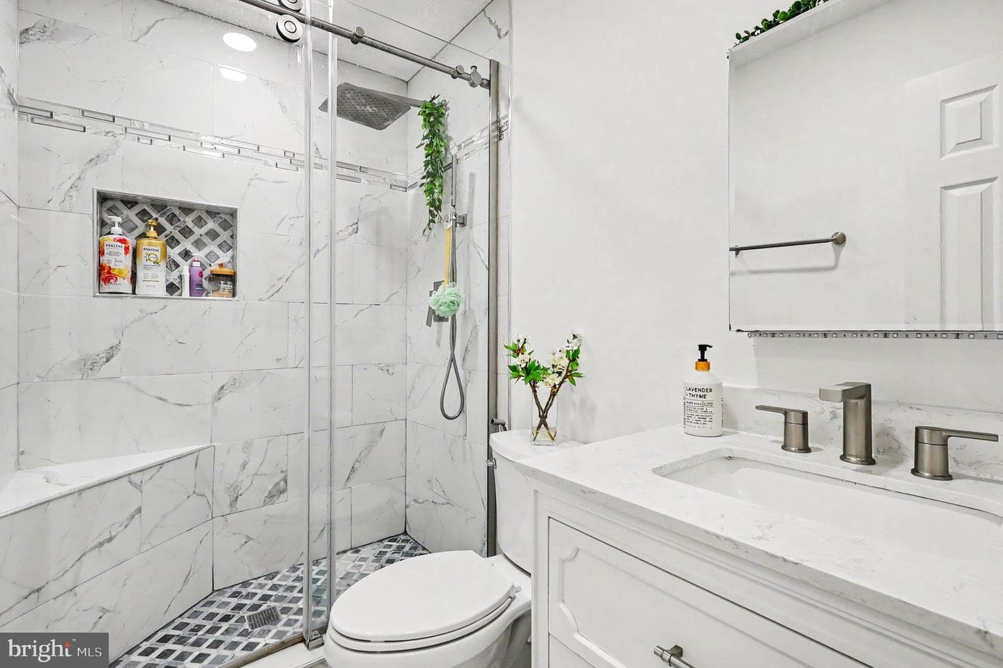 111 W Park Drive photo 22