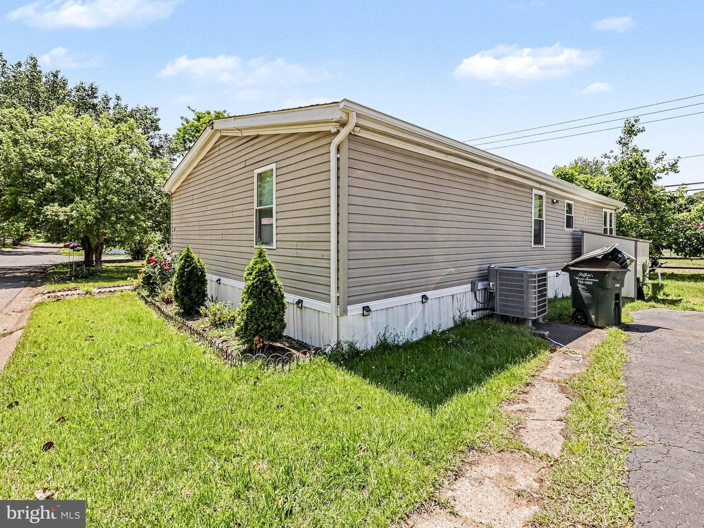 28 Castle Ct photo 22