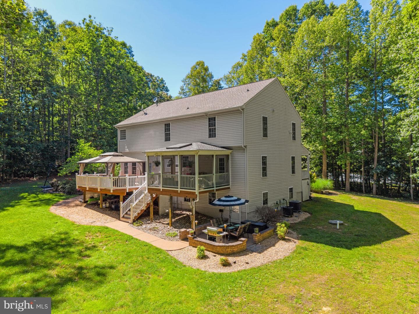 104 Tracey Lane photo 61