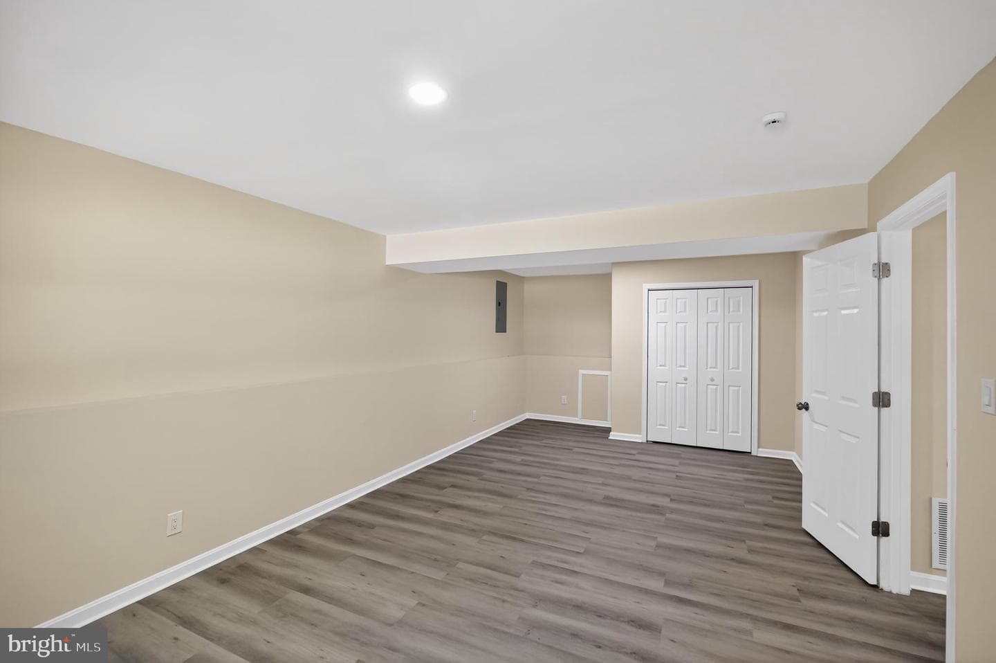 9 West Briar Drive photo 9