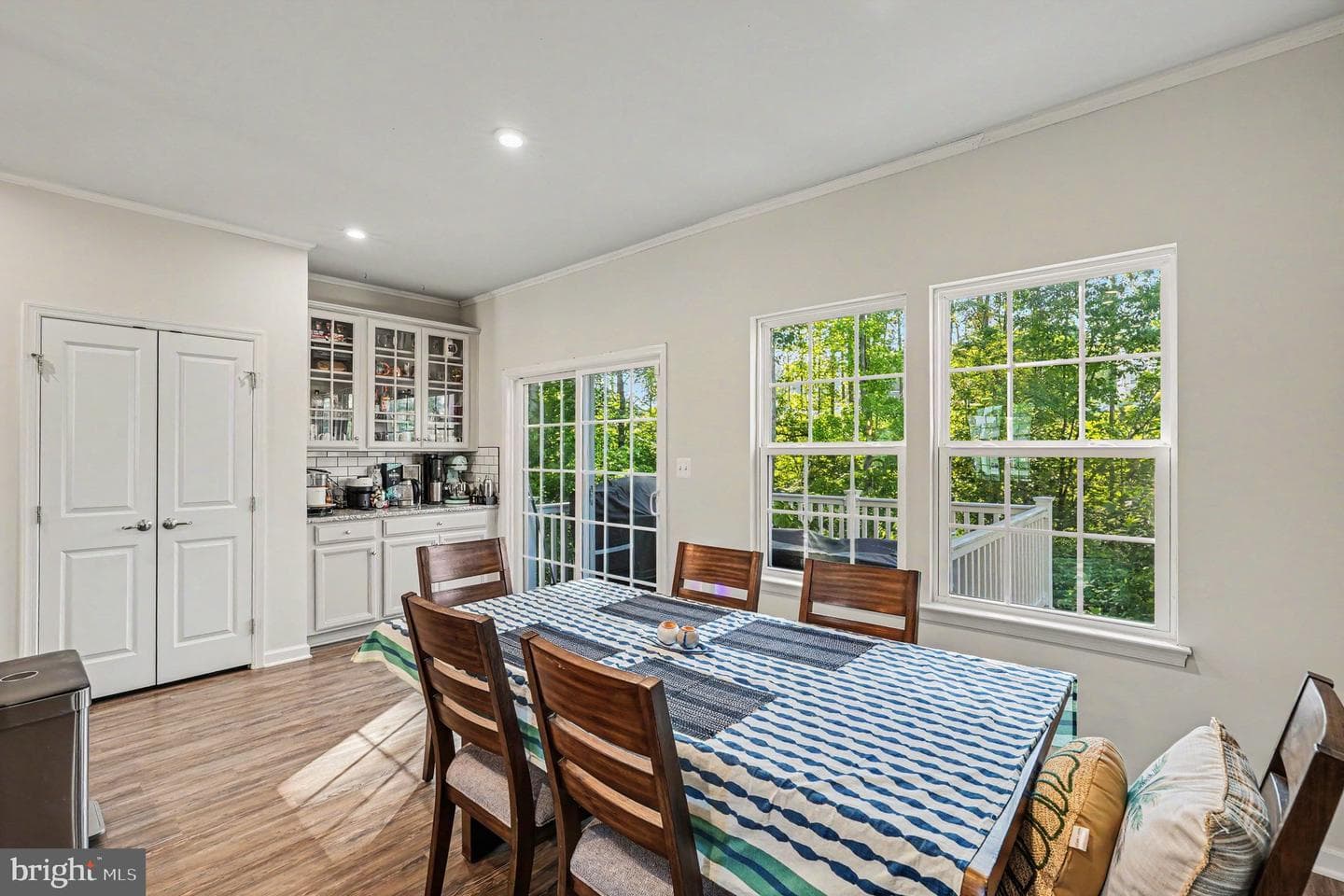 606 Landing Drive photo 11