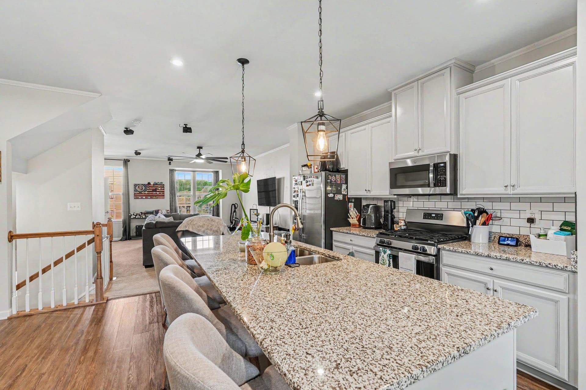 606 Landing Drive photo 6