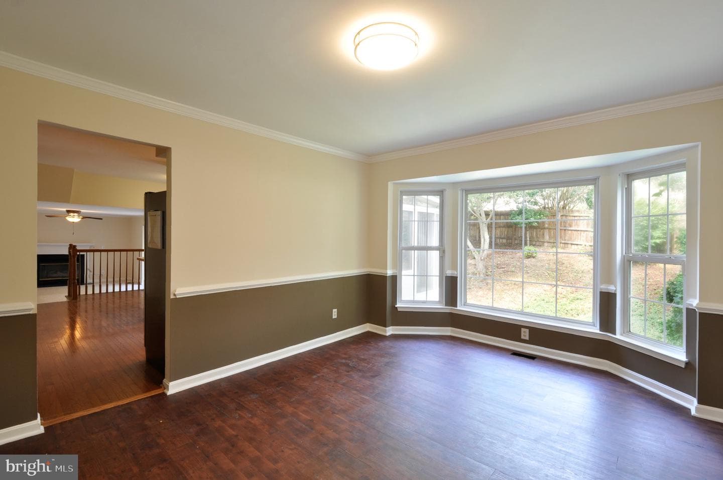 17 Sydney Lane photo 14
