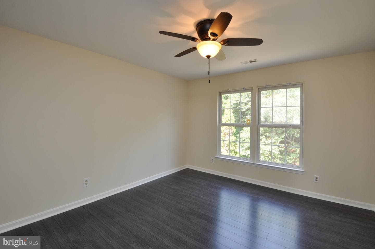 17 Sydney Lane photo 35
