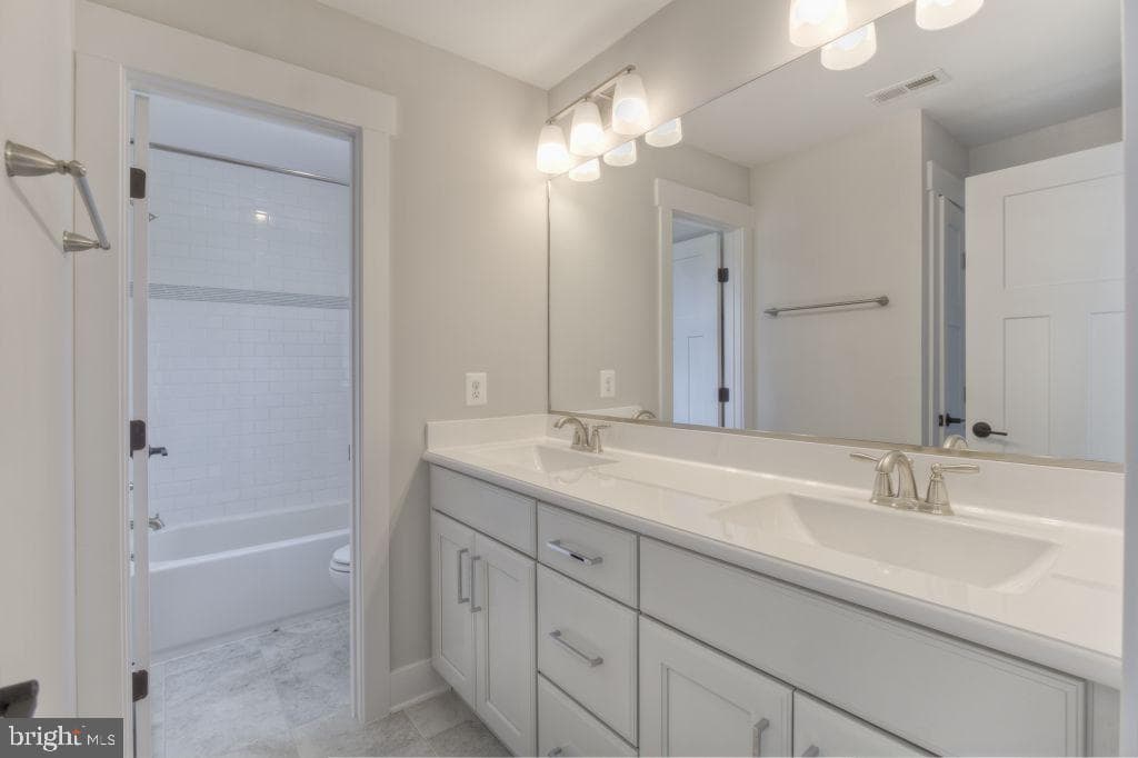 480 Leeland Road photo 19