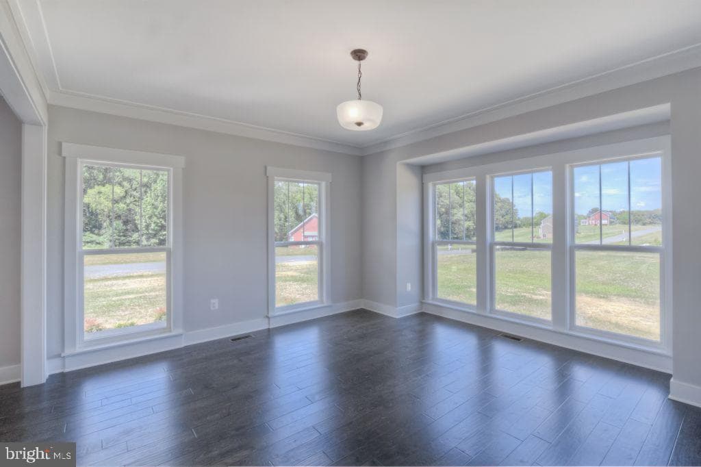 480 Leeland Road photo 7