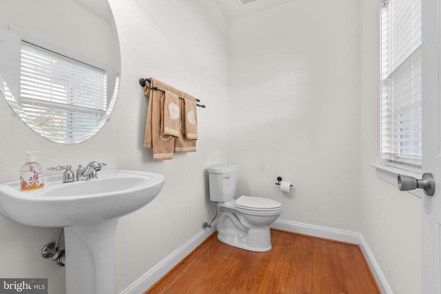 425 Gentle Breeze Circle photo 18