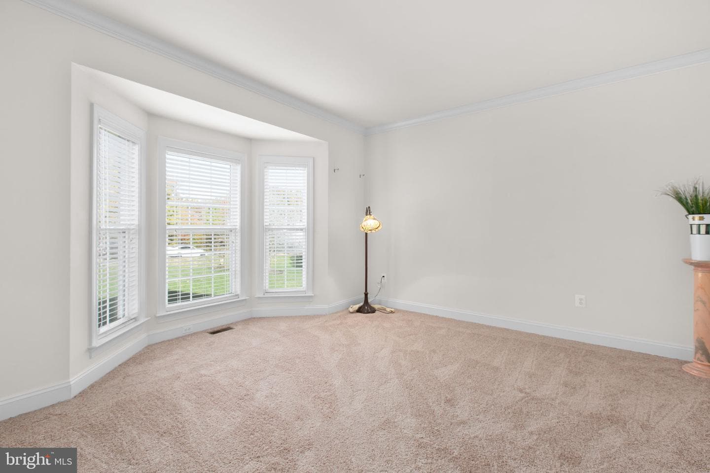 425 Gentle Breeze Circle photo 5