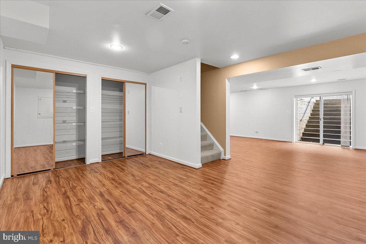 53 Hamstead Road photo 34