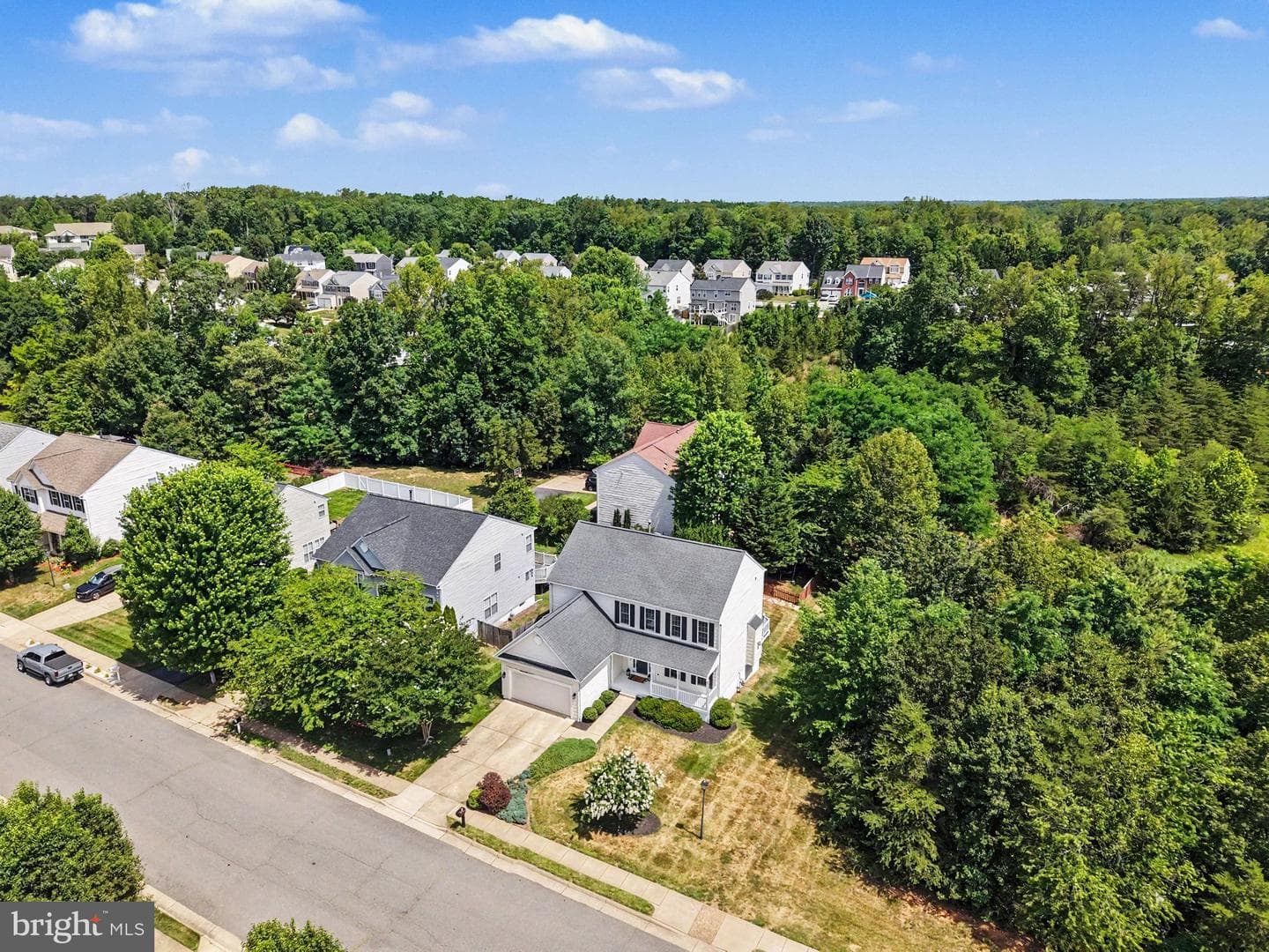 48 Newbury Drive photo 43