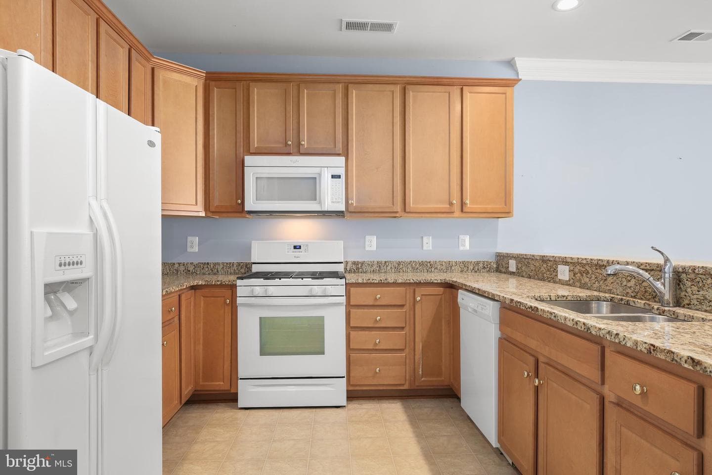 163 Castle Hill Dr photo 13