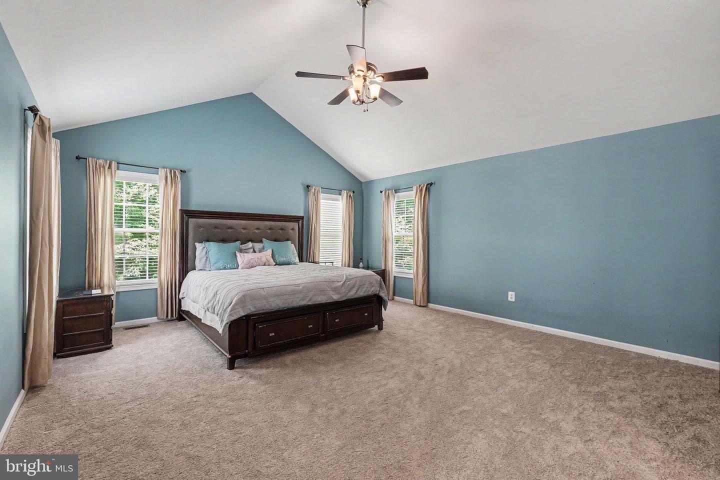 60 Crowncrest Road photo 15