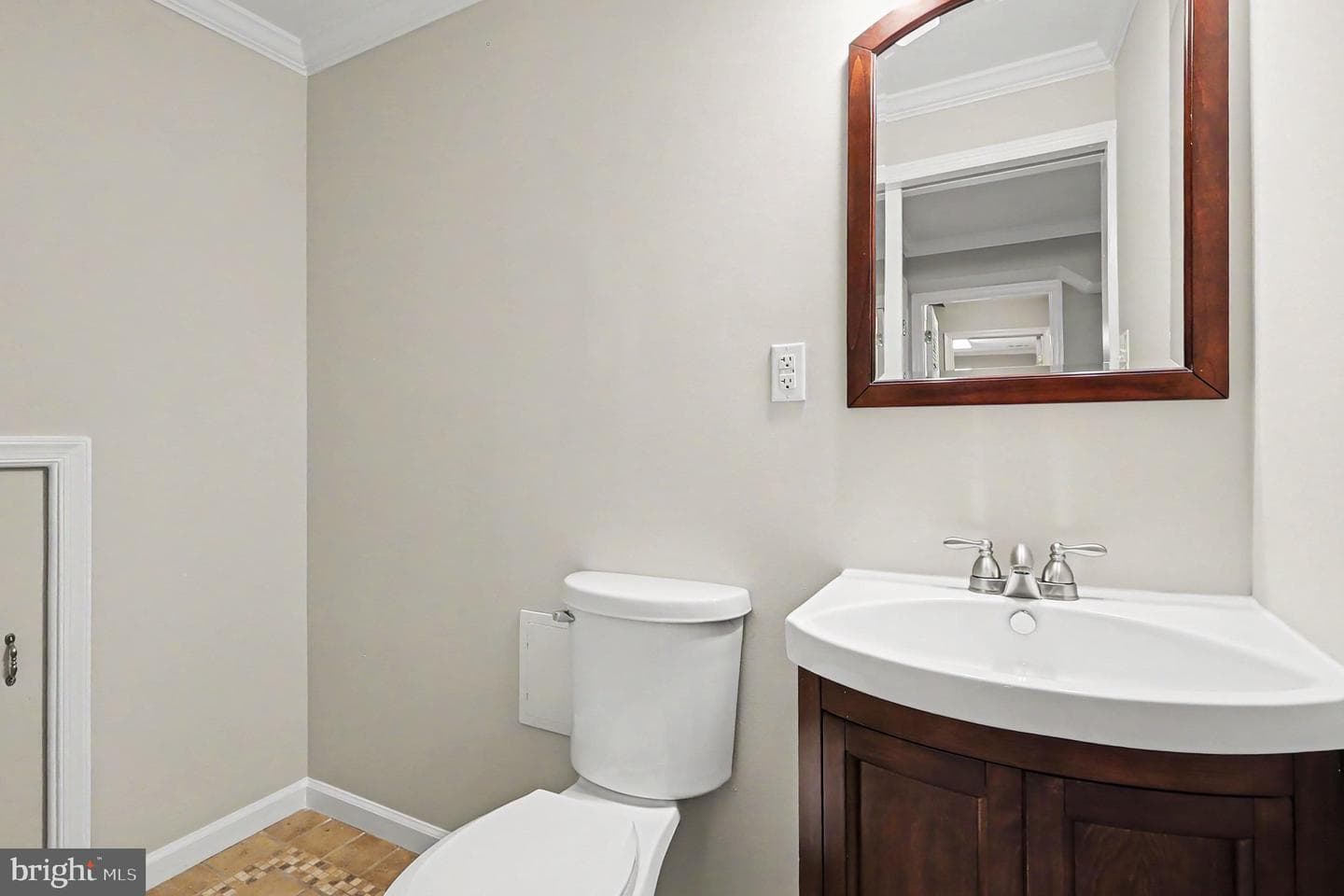 67 Cardinal Forest Drive photo 16