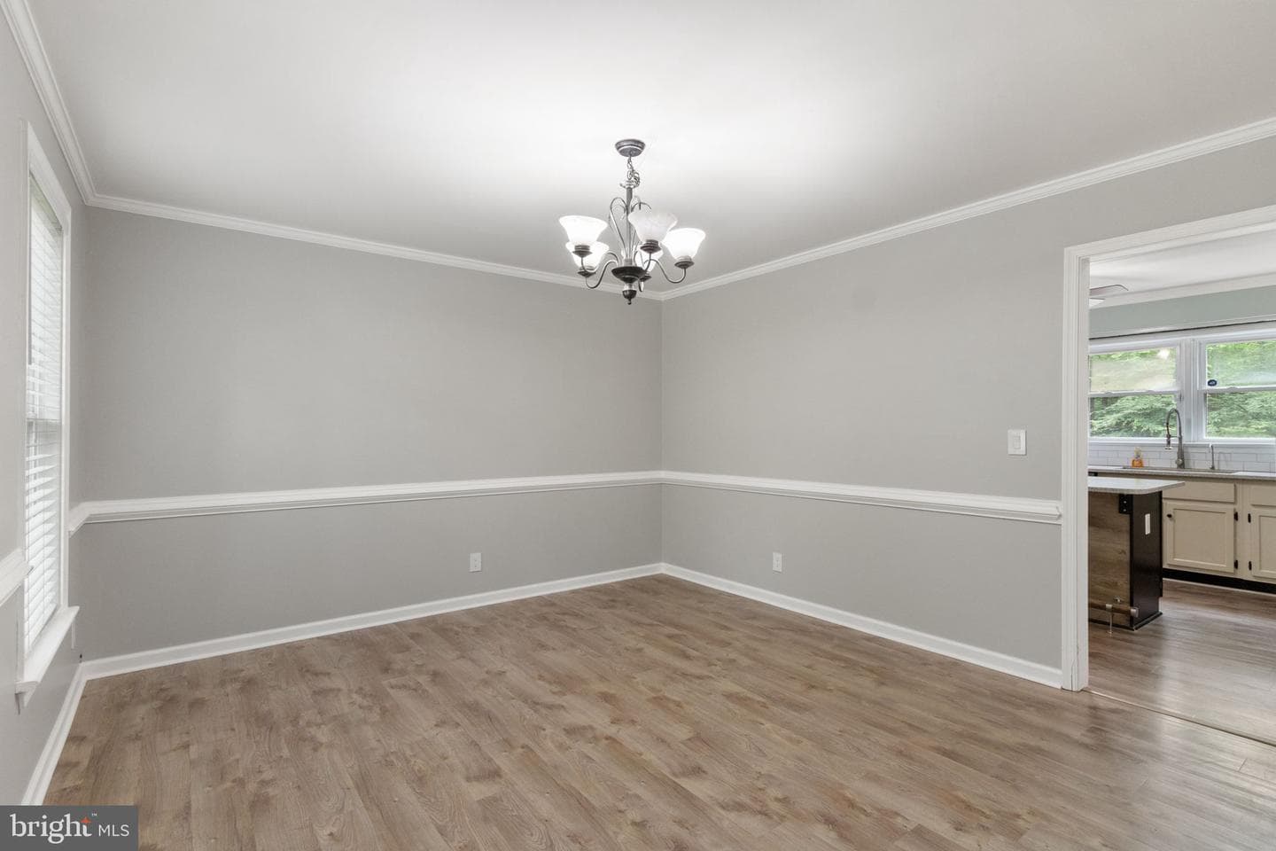 306 Montpelier Drive photo 10
