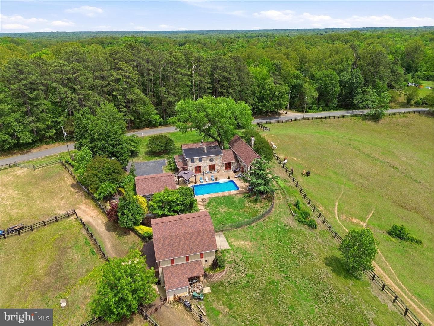 129 Salvington Road photo 48