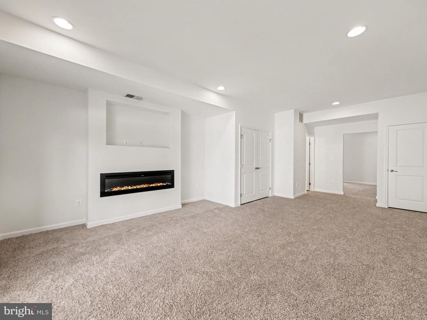 207 Streamview Drive photo 28
