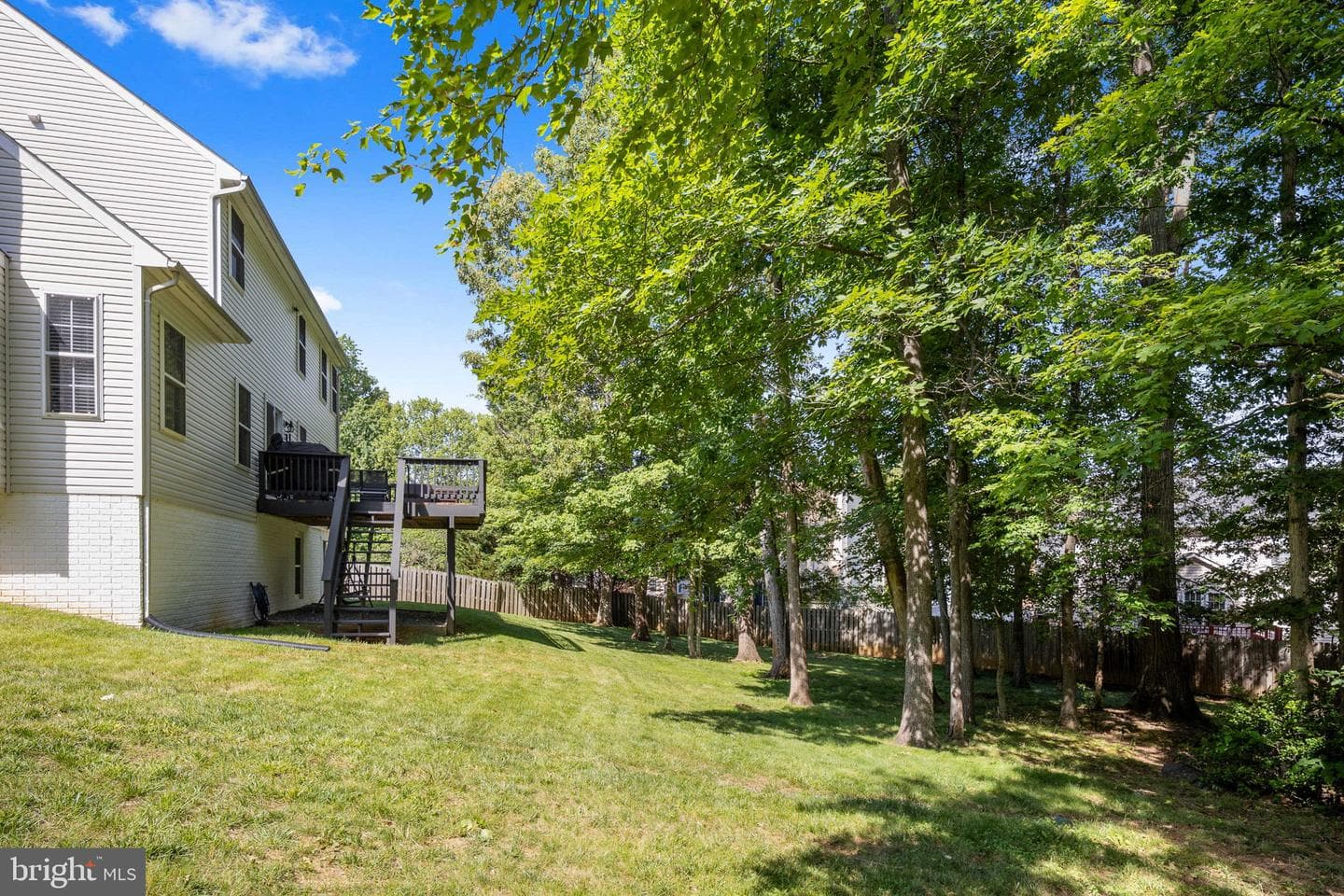 21 Saint Marks Court photo 76