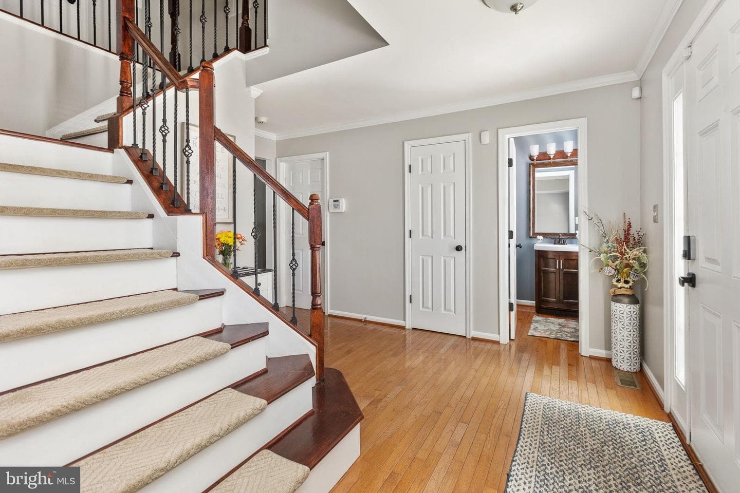 21 Saint Marks Court photo 9