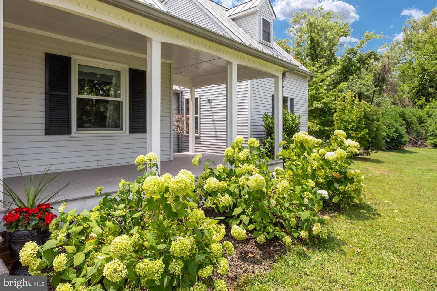 1372 Courthouse Road photo 4